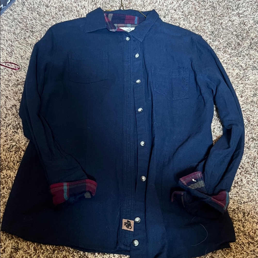 Legendary Whitetails Women's Navy Blue Button Down Shirt